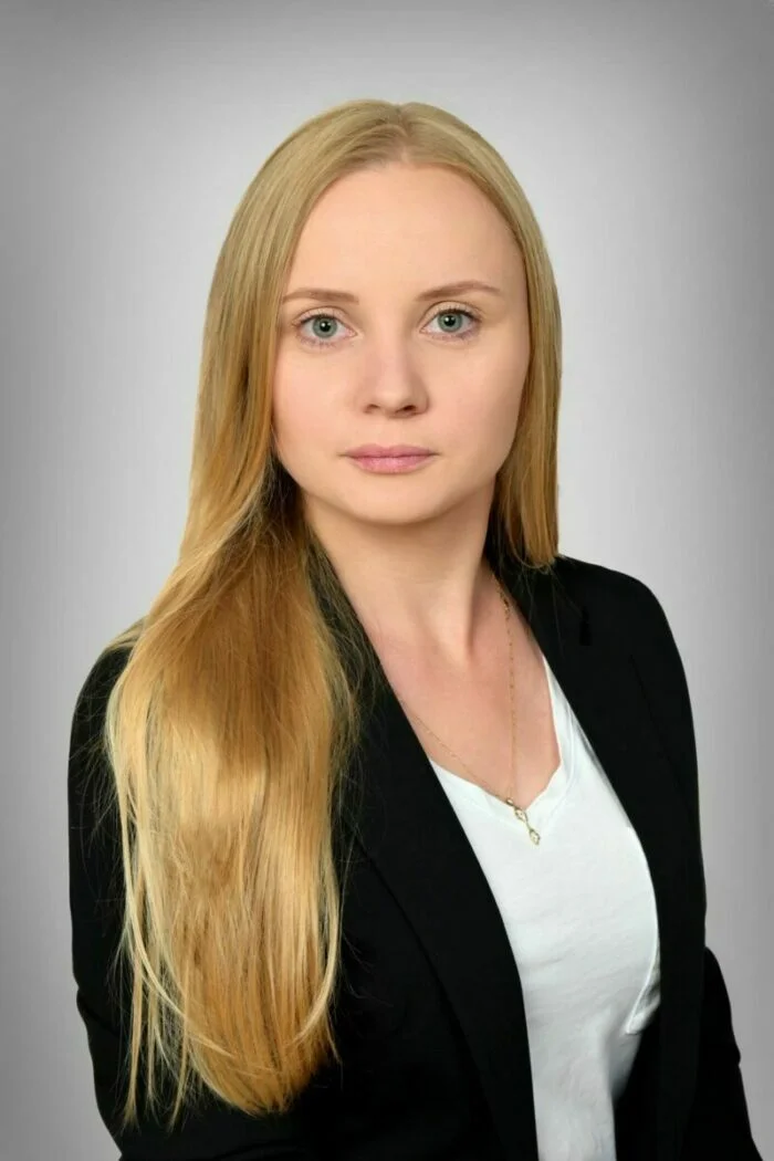 bargMonika Nowakowska scaled e1655990488409